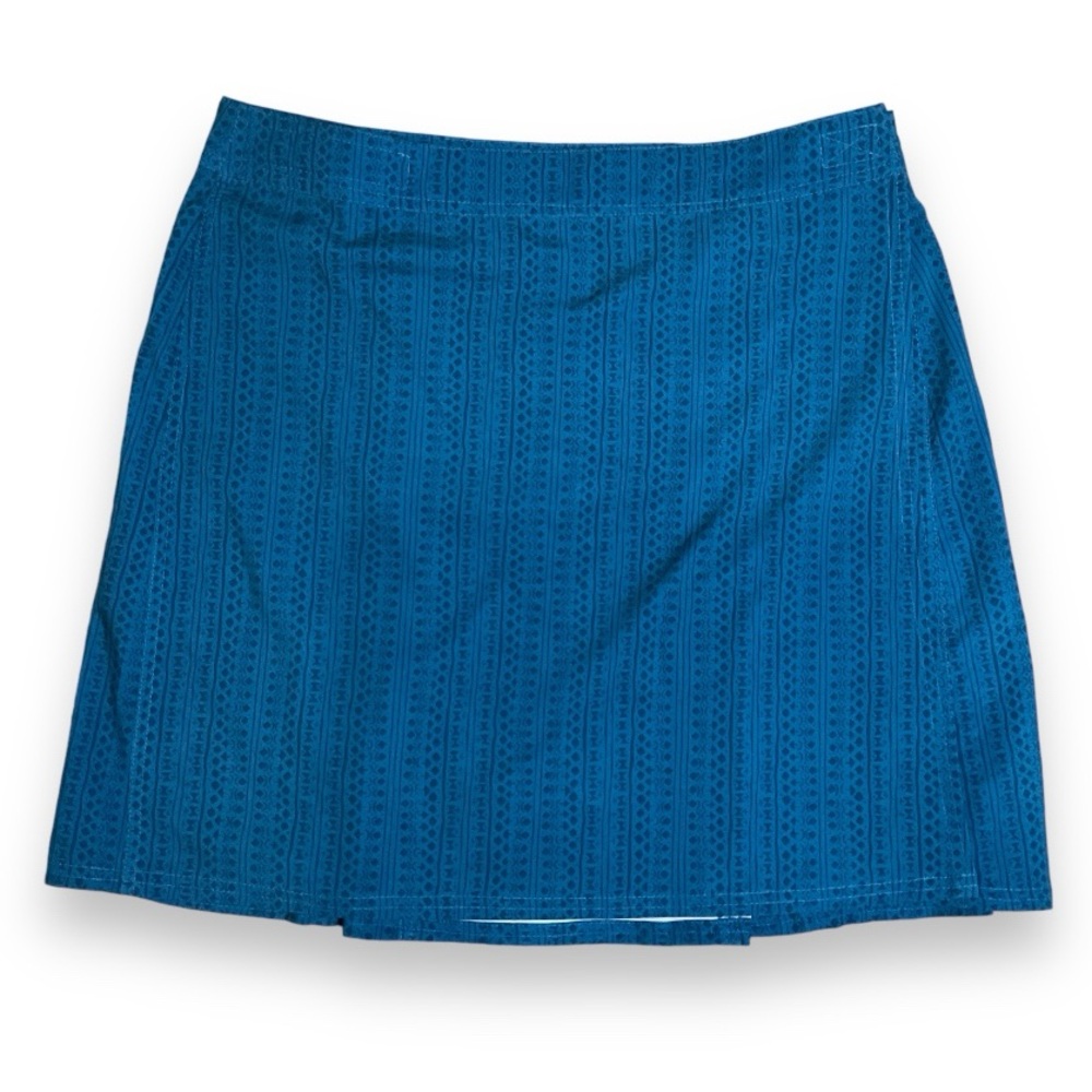 Rip Skirt Size Large, Blue.